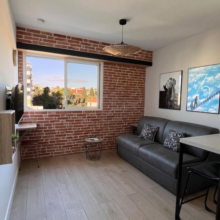Studio 3étoiles à 10 min du Centre - Calme - Appartement 1 Chambre - 1