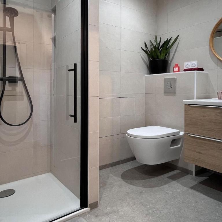 Studio 3étoiles à 10 min du Centre - Calme - Appartement 1 Chambre - 4