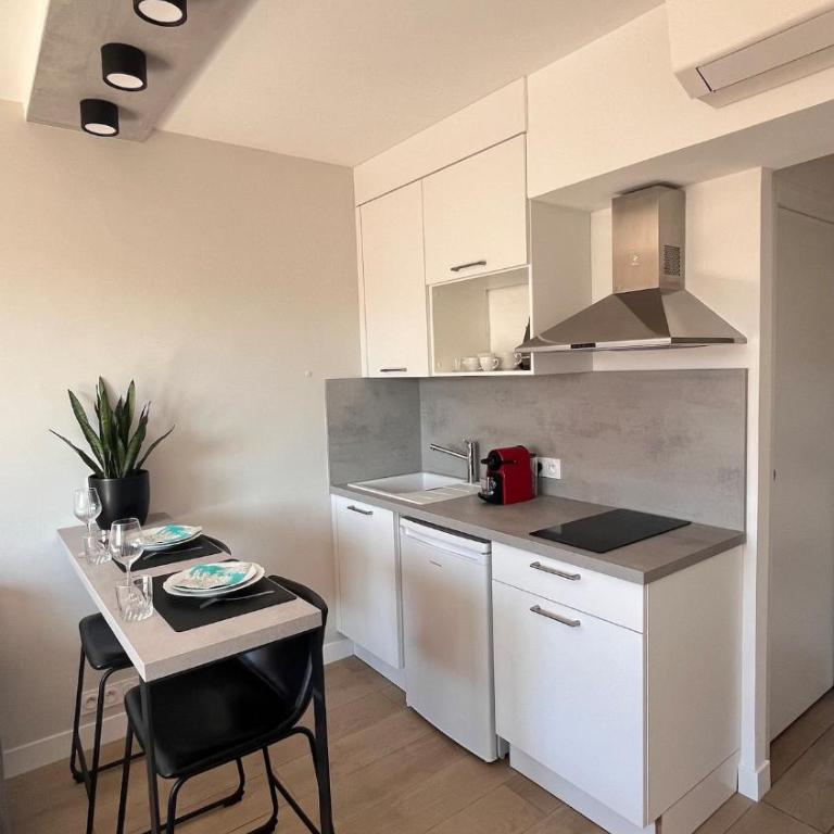 Studio 3étoiles à 10 min du Centre - Calme - Appartement 1 Chambre - 2