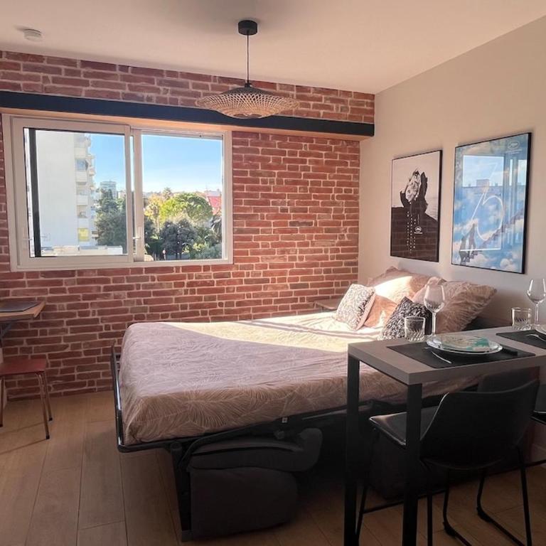 Studio 3étoiles à 10 min du Centre - Calme - Appartement 1 Chambre - 7