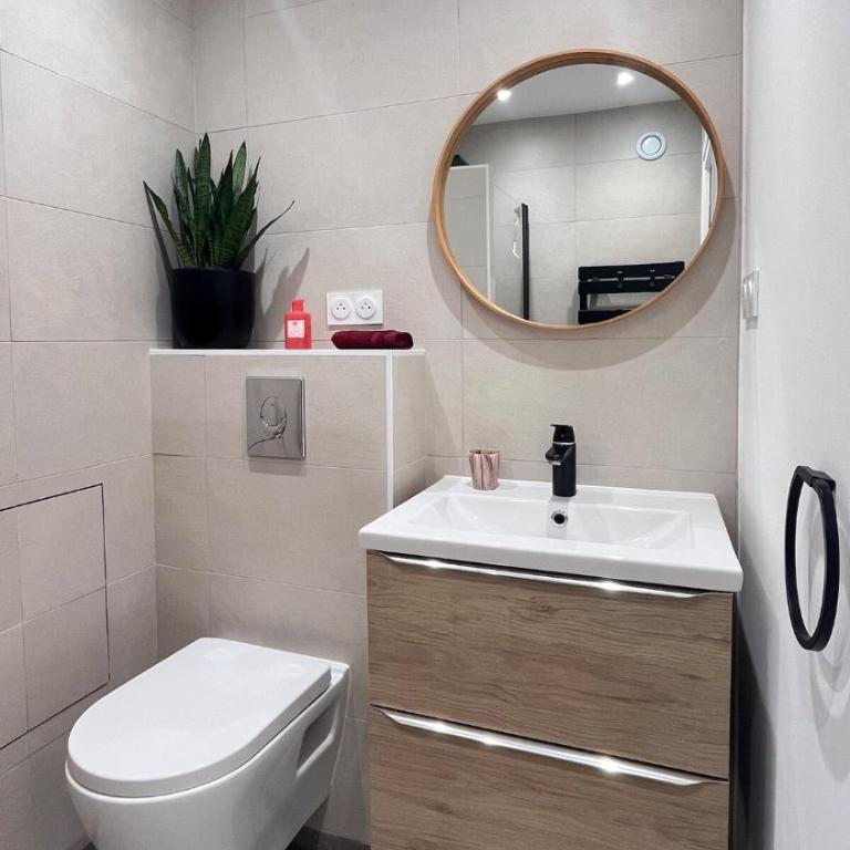 Studio 3étoiles à 10 min du Centre - Calme - Appartement 1 Chambre - 9