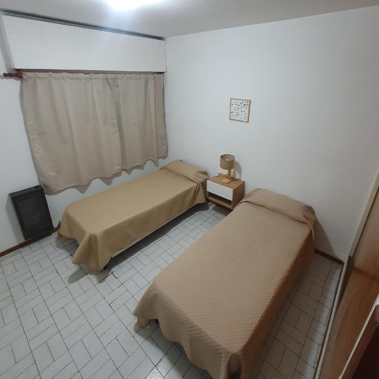 Casa completa en el mejor lugar de Carrodilla - Casa de 3 dormitorios - 4