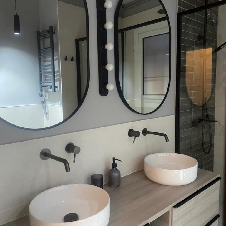 OLYMPIC VILLAGE - Two-Bedroom Apartment - 12