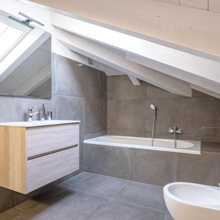 Square of Lake - Appartamento con 2 Camere da Letto - 50