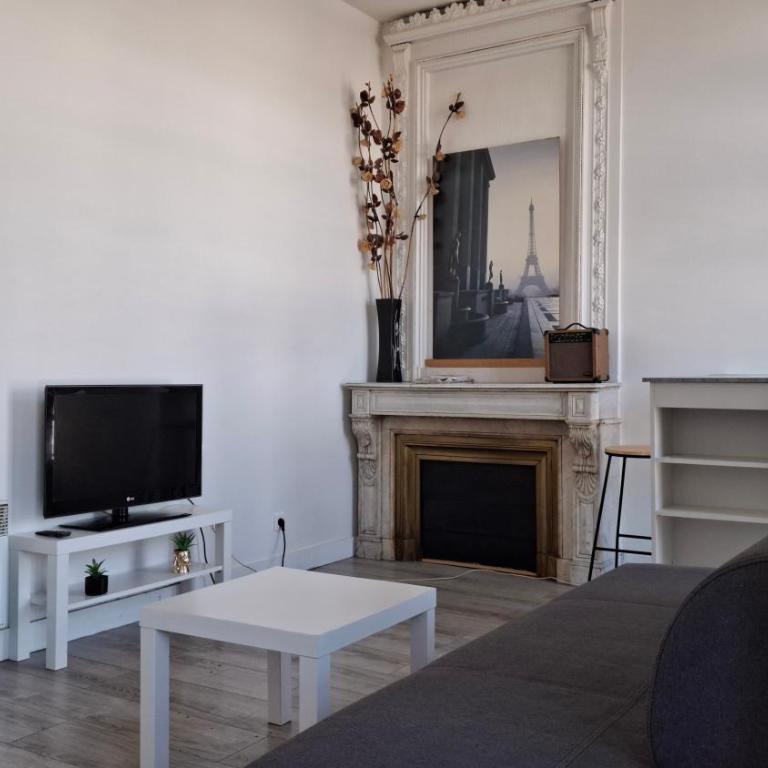 Logement Haussmannien Lumineux Bordeaux Centre - Appartement 1 Chambre - 2
