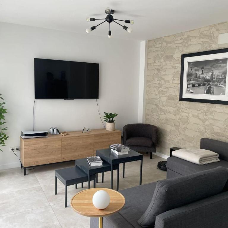 Cozy Mini Villa Heart of Madrid - Chalet de 2 dormitorios - 11