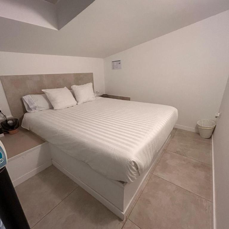 Cozy Mini Villa Heart of Madrid - Chalet de 2 dormitorios - 13