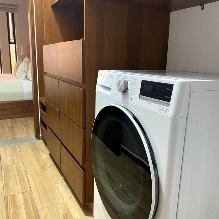 Sunset Kin Beach Apartments - Estudio con cama extragrande y sofá cama - 38