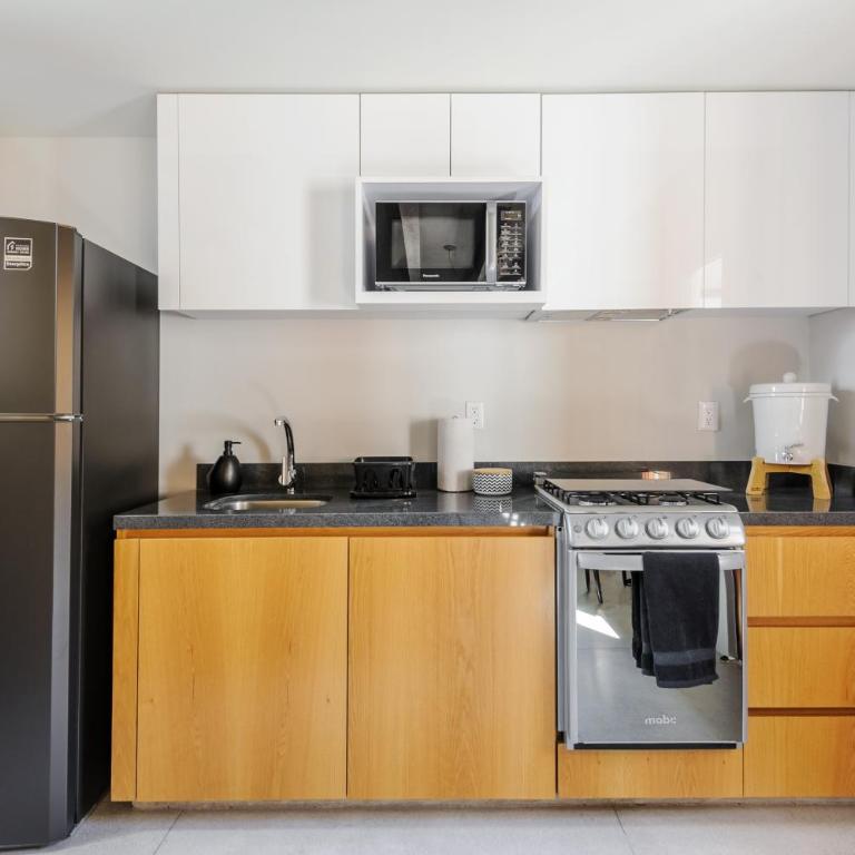 NEW! Historic Colonial Duplex in Downtown - One-Bedroom Apartment - 27