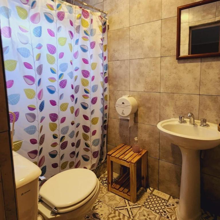 Hostel del Lago, habitaciones privadas y cabañas - Habitación Doble con baño privado - 7