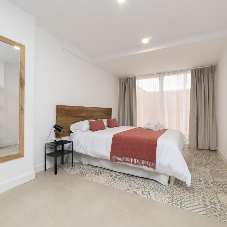 Regency VIII - Ferga Suites - Deluxe King Studio - 6