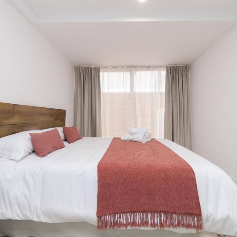 Regency VIII - Ferga Suites - Deluxe King Studio - 10