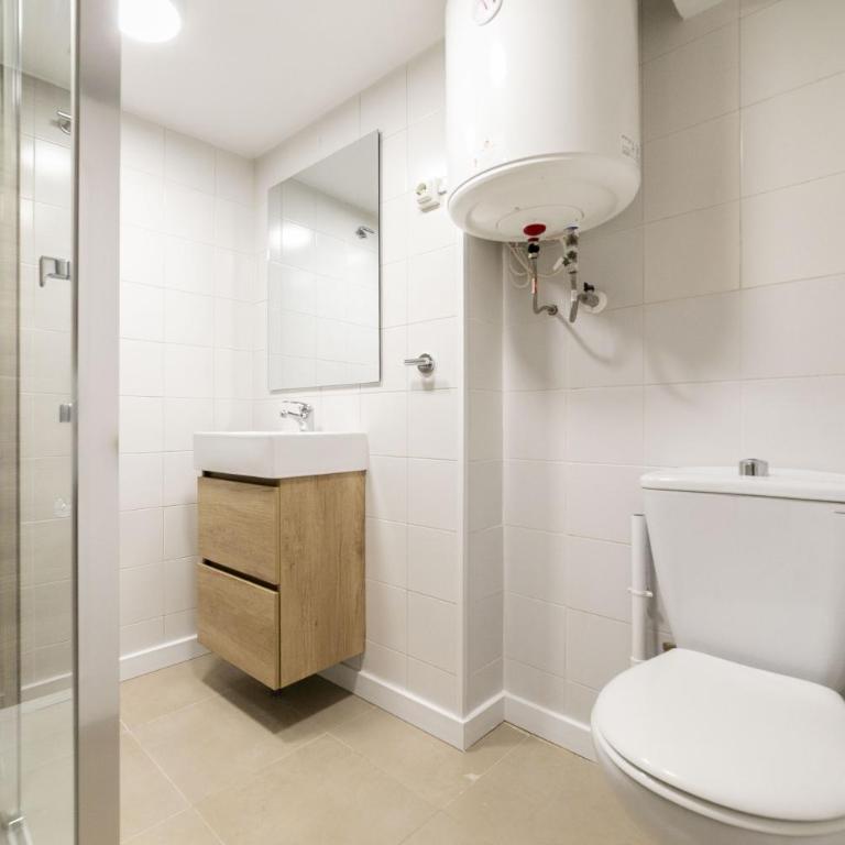 Regency VIII - Ferga Suites - Deluxe King Studio - 29
