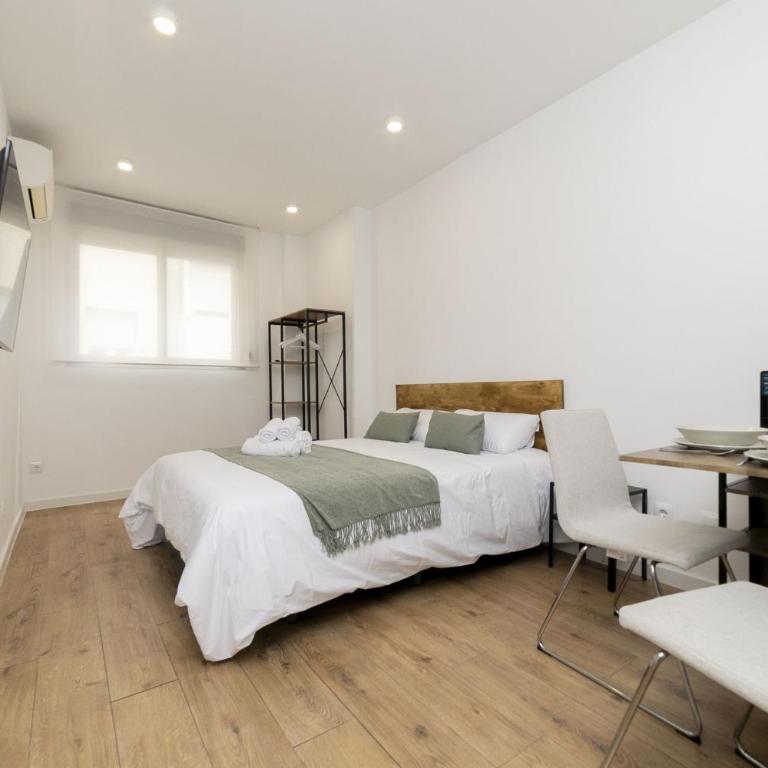 Luxury III - Ferga Suites - Estudio Deluxe con cama grande - 4