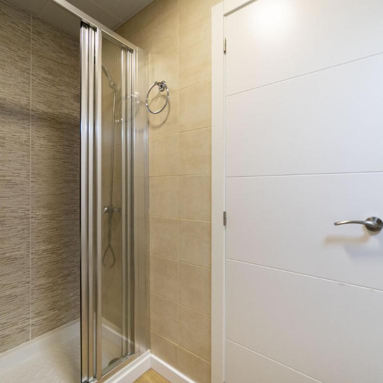 Luxury VI - Ferga Suites - Deluxe King Studio - 12