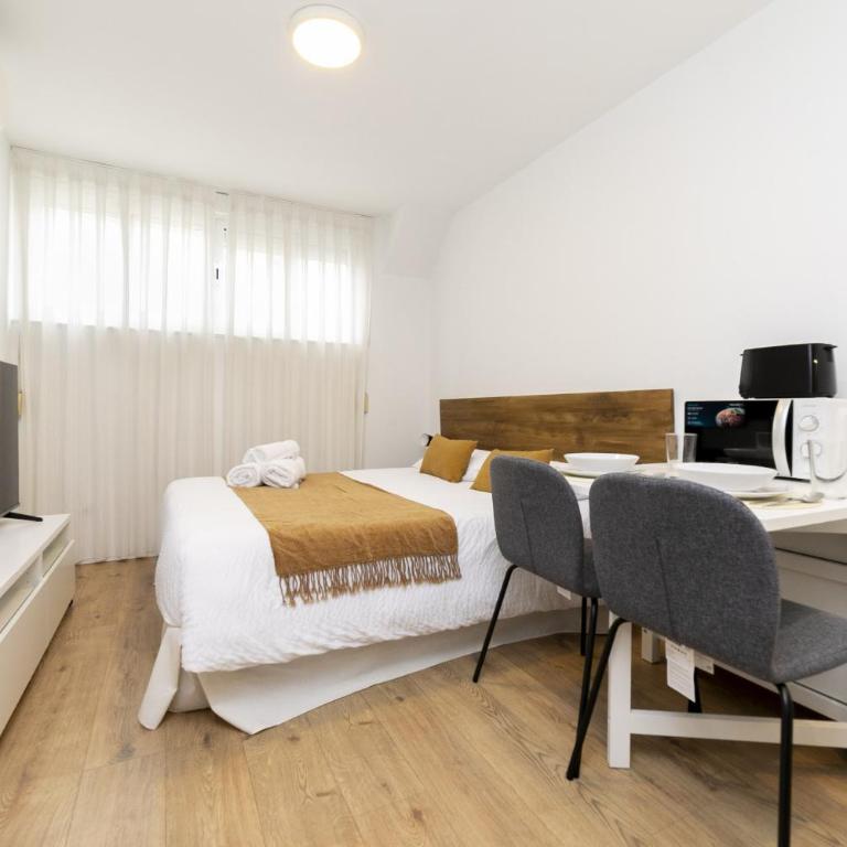 Luxury VI - Ferga Suites - Deluxe King Studio - 24