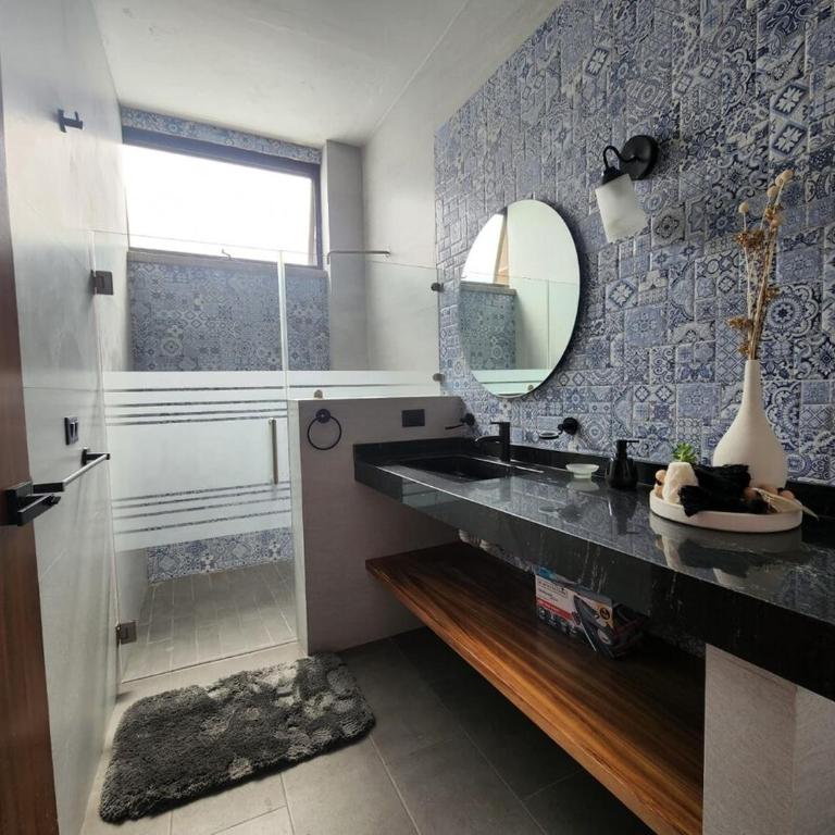 Suite 3 en Tlaquepaque centro - Suite con cama extragrande - 21