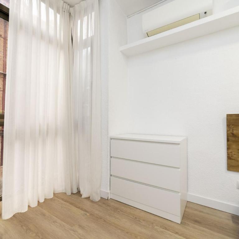 Luxury XV - Ferga Suites - Deluxe King Studio - 10