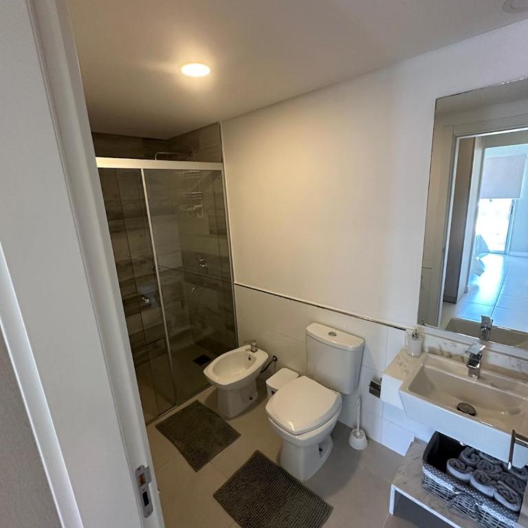 Bello departamento en Asunción - Apartamento de 2 dormitorios - 18