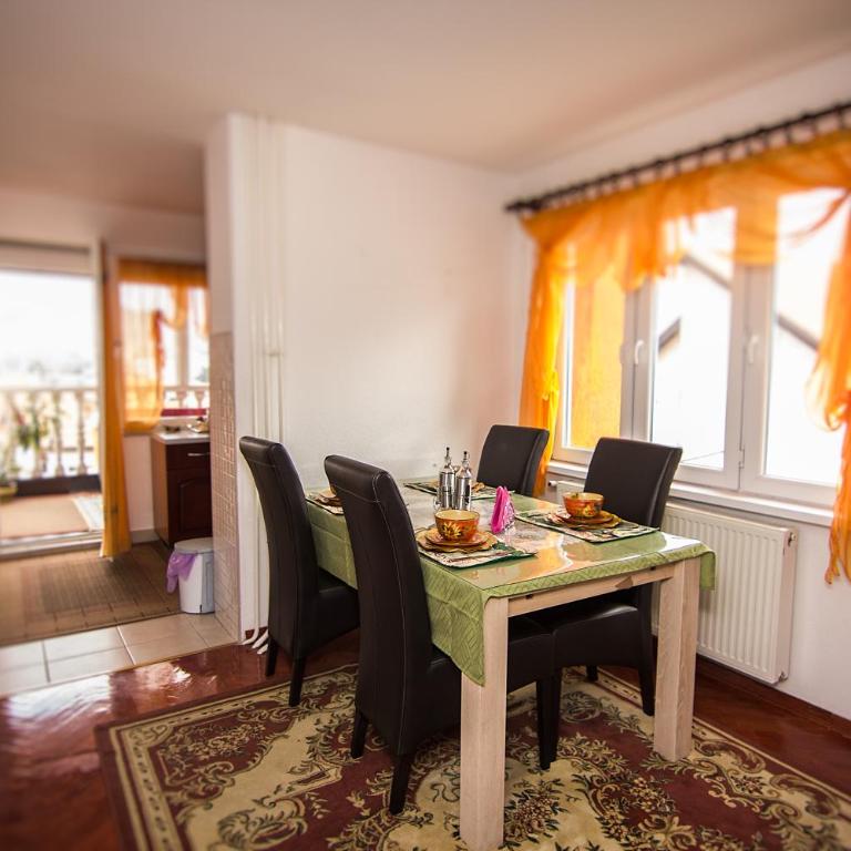 Apartment Red House - Apartman sa Terasom - 10
