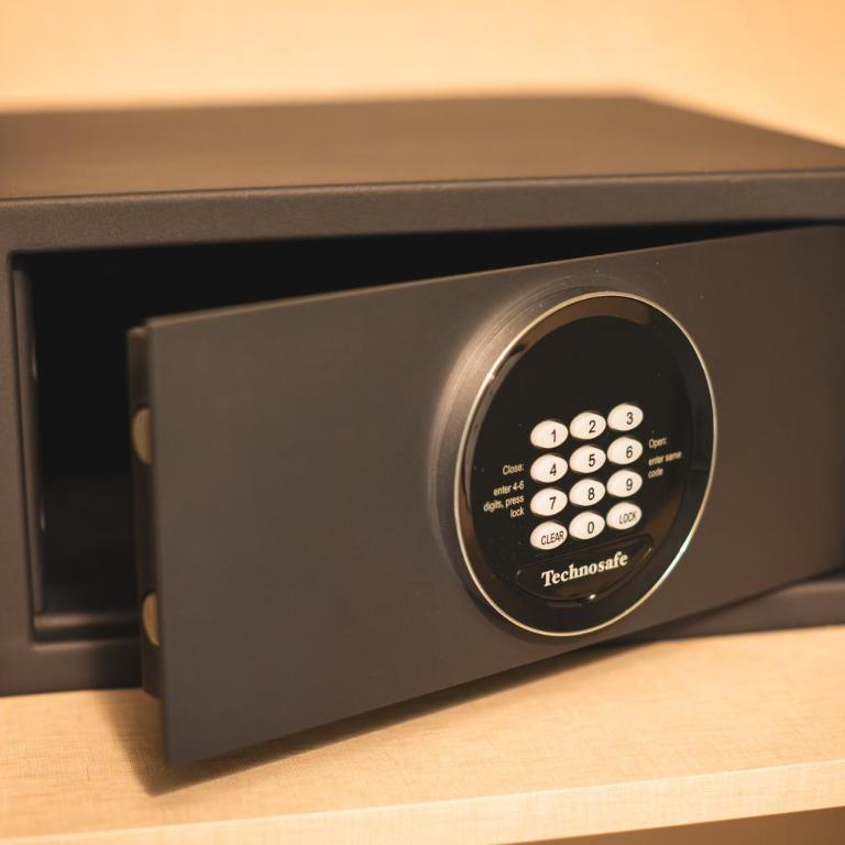 Palazzo Canetti Locarno - Piazza Grande - Suites & Rooms - Easy Self Check-In - Camera Matrimoniale su 2 Livelli - 11
