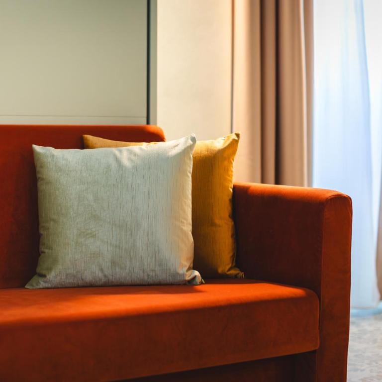 Palazzo Canetti Locarno - Piazza Grande - Suites & Rooms - Easy Self Check-In - Camera Superior su 2 Livelli - 5