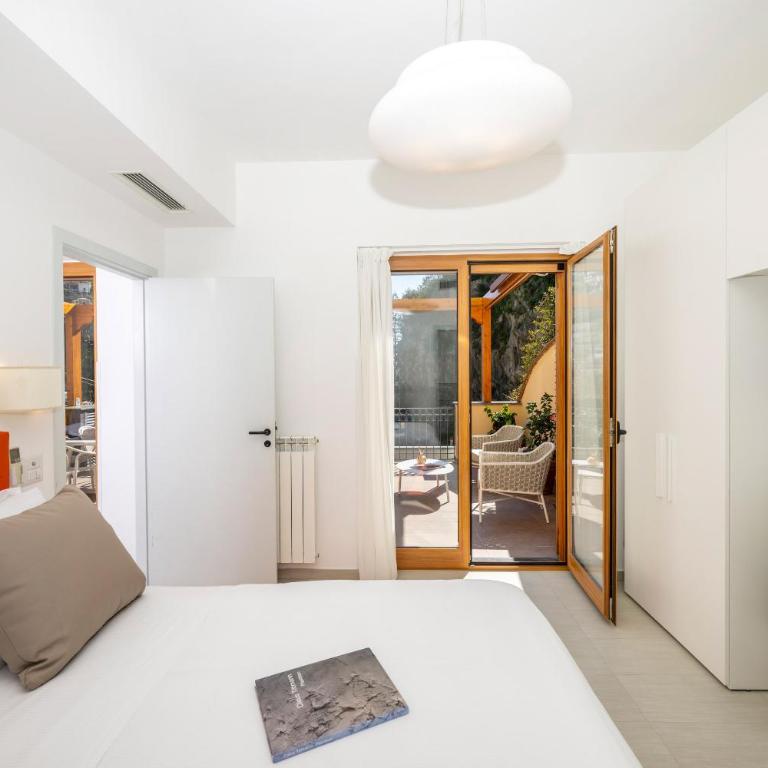 Villa Leonardo in the heart of Positano - Two-Bedroom House - 31