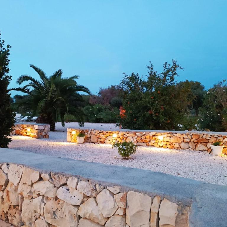 Trullo Bianco Ulivo - Two-Bedroom House - 3