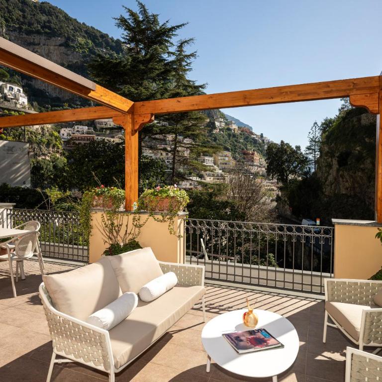 Villa Leonardo in the heart of Positano - Two-Bedroom House - 1