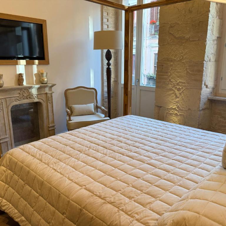 La Maison Coloniale Suite e Zona Wellness free - King Room with Balcony - 2