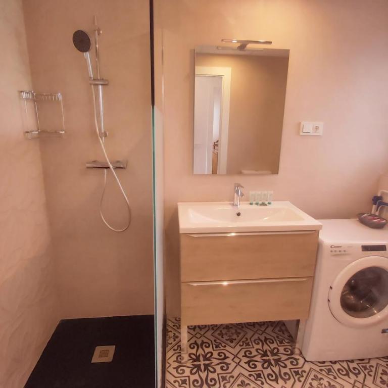 Interpares Swimmingpool by Del Parque Flats - Apartamento Familiar de 2 dormitorios con vistas - 14