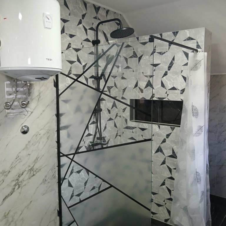 Apartman Eni - One-Bedroom Apartment with Balcony - 28