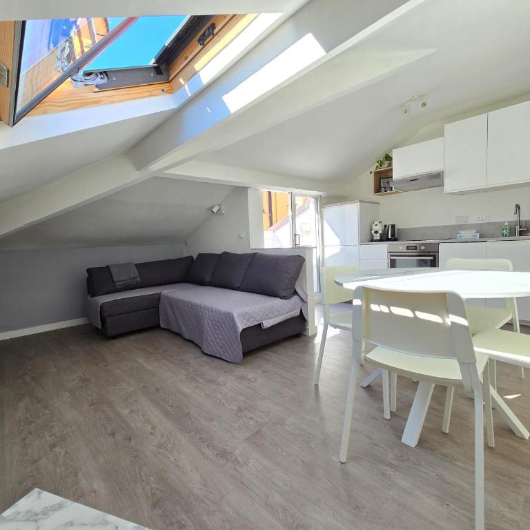 La Mansarda Del Corso, Centro, Mare e Ariston - Apartment with Balcony - 3