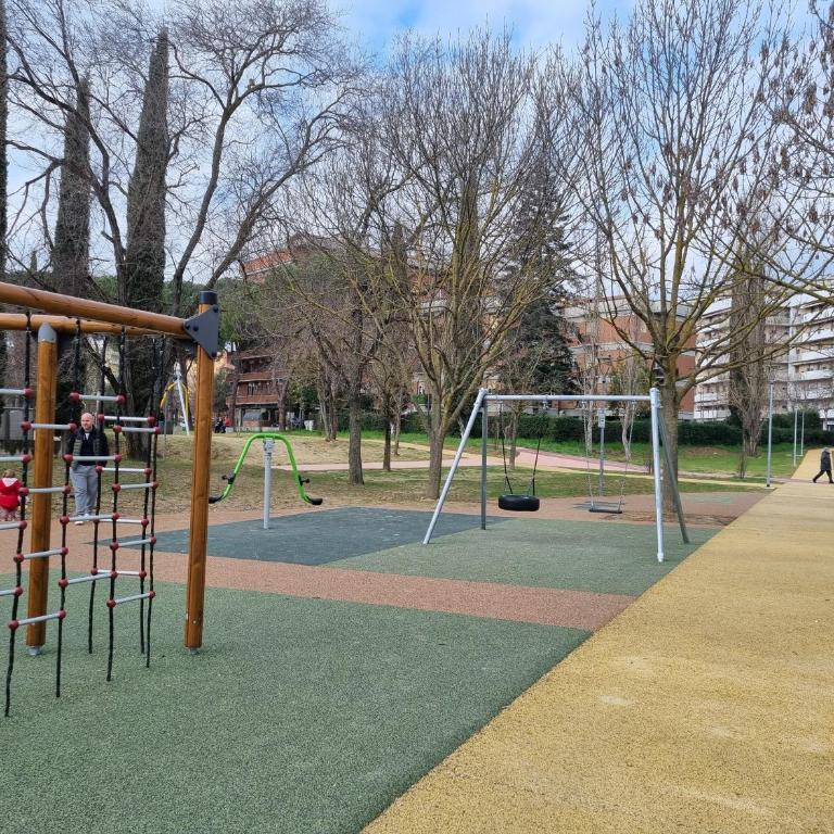 A due passi dal Parco - Appartamento con 2 Camere da Letto - 17