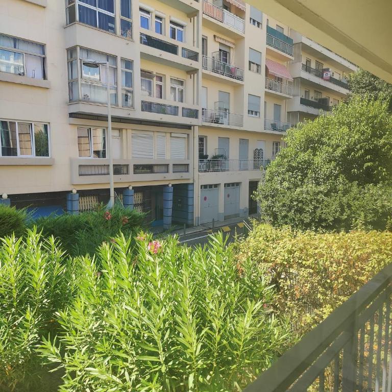 Carré d'Or - Studio lumineux à 5 minutes de la plage - Appartement 1 Chambre - 17