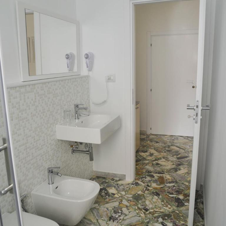 La Casa di Eva - Camera Matrimoniale con Bagno Privato - 10
