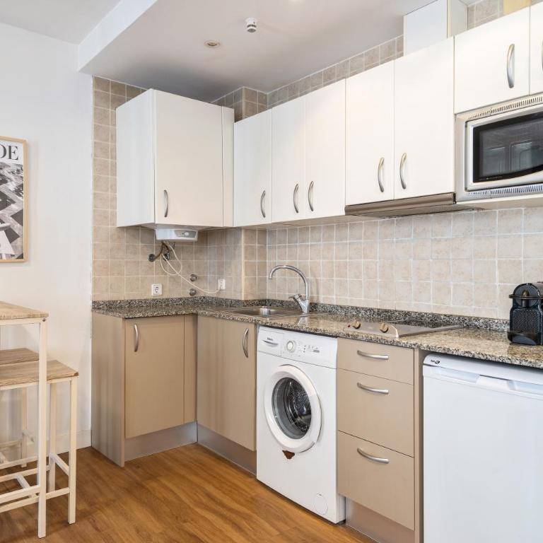 Lodging Apartments Liceu G2 - Apartment - 17