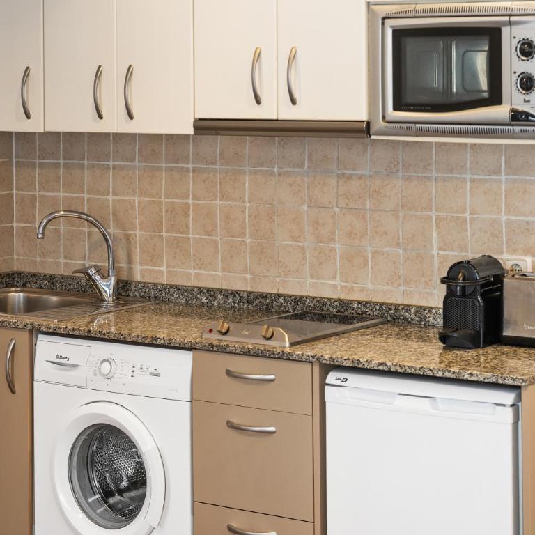 Lodging Apartments Liceu G2 - Apartment - 21
