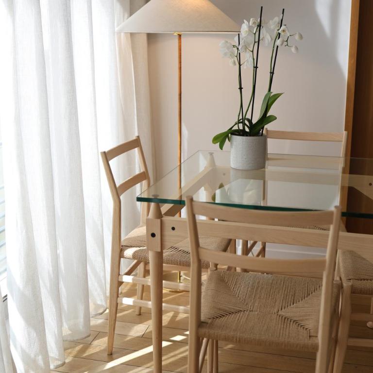 Hotel de Pourtales - Two-Bedroom Apartment with Garden View - 9