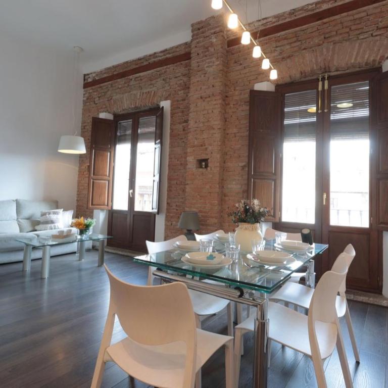 Inmyhome Bib Rambla I - Three-Bedroom Deluxe Apartment - 6