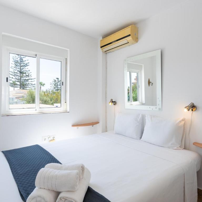 Casa Torremuelle II - Townhouse with private Pool & BBQ near Playa Bonita - Four-Bedroom Apartment - 22
