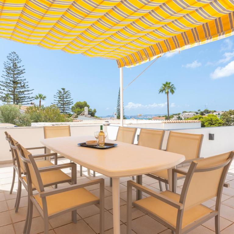 Casa Torremuelle II - Townhouse with private Pool & BBQ near Playa Bonita - Four-Bedroom Apartment - 25