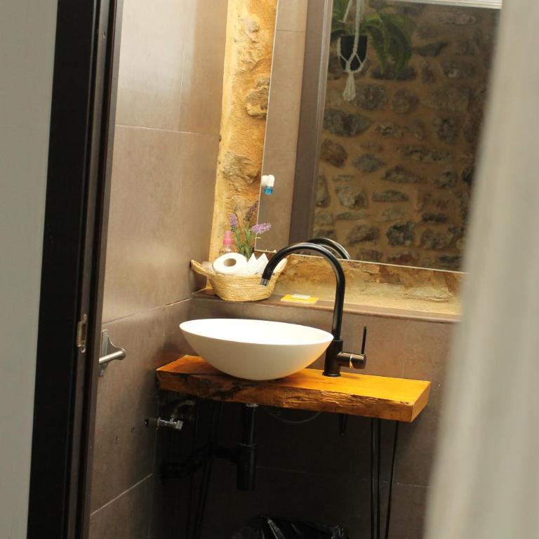 Ananda Beach Rooms - Castillo de Peñiscola - Habitación Doble Económica - 5