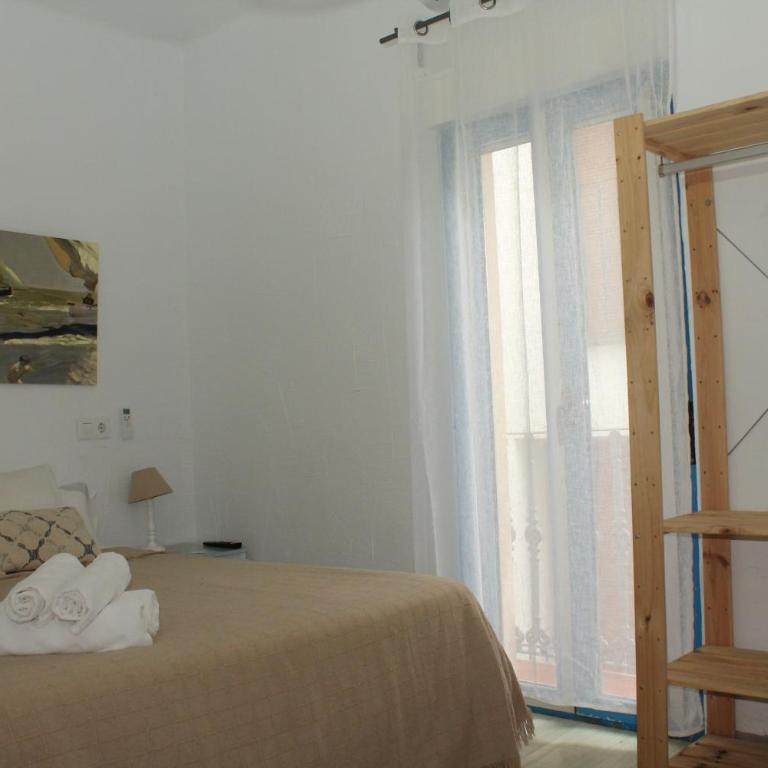 Ananda Beach Rooms - Castillo de Peñiscola - Habitación Doble con balcón - 4