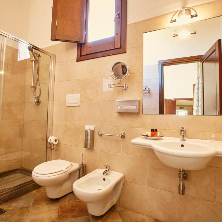 Agriturismo Baglio Donnafranca Wine Resort - Suite with Sea View - 2