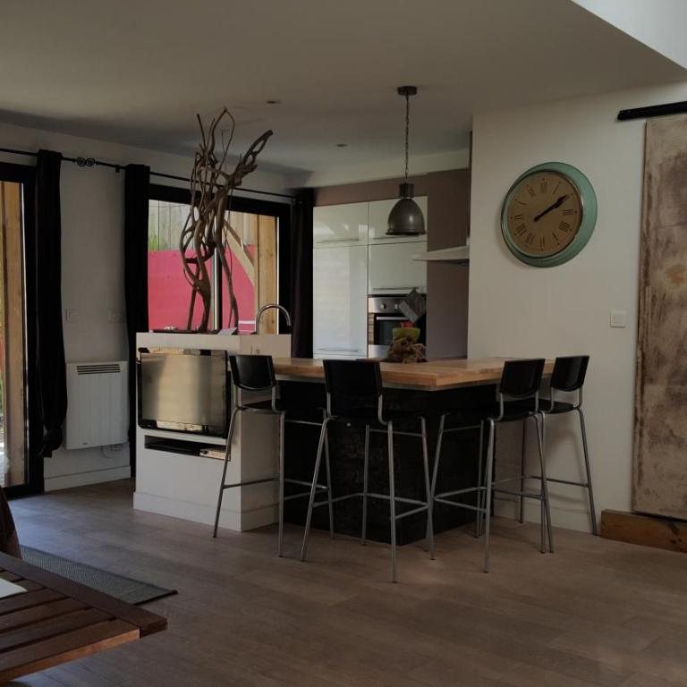 Maison avec 3 appartements à 5min de la plage sud - Maison 2 Chambres - 5