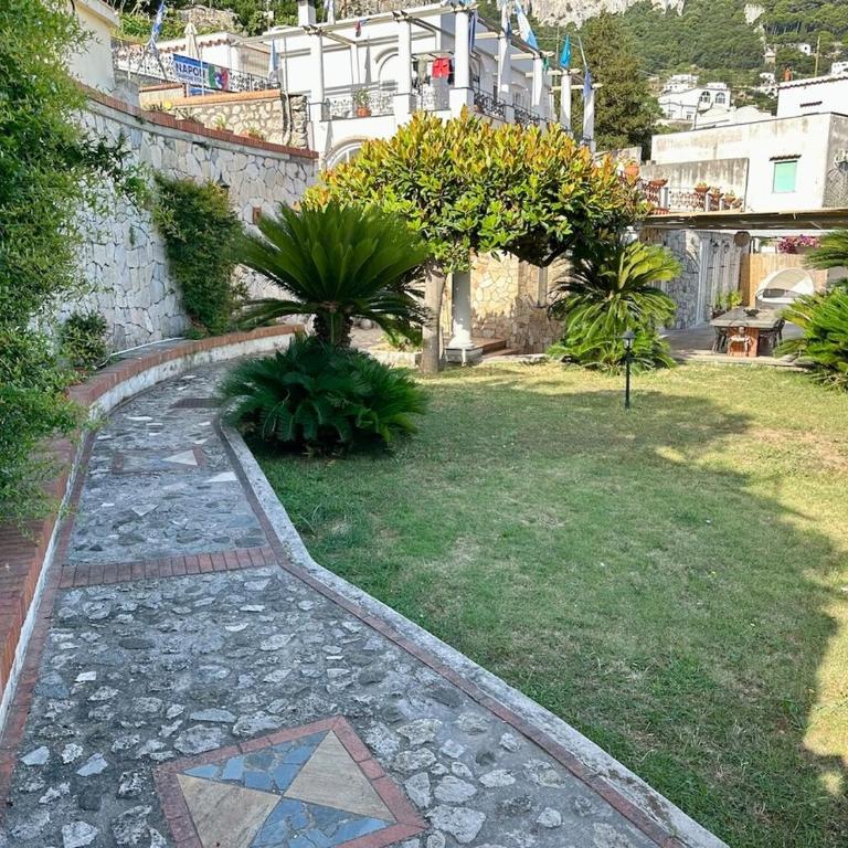 Villa Amalu Capri Piscina e Giardino - Vacation Home - 27