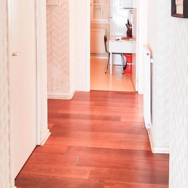 Grand T2 en 1ère ligne Vue mer sur le Petit Port - Appartement 1 Chambre - 13