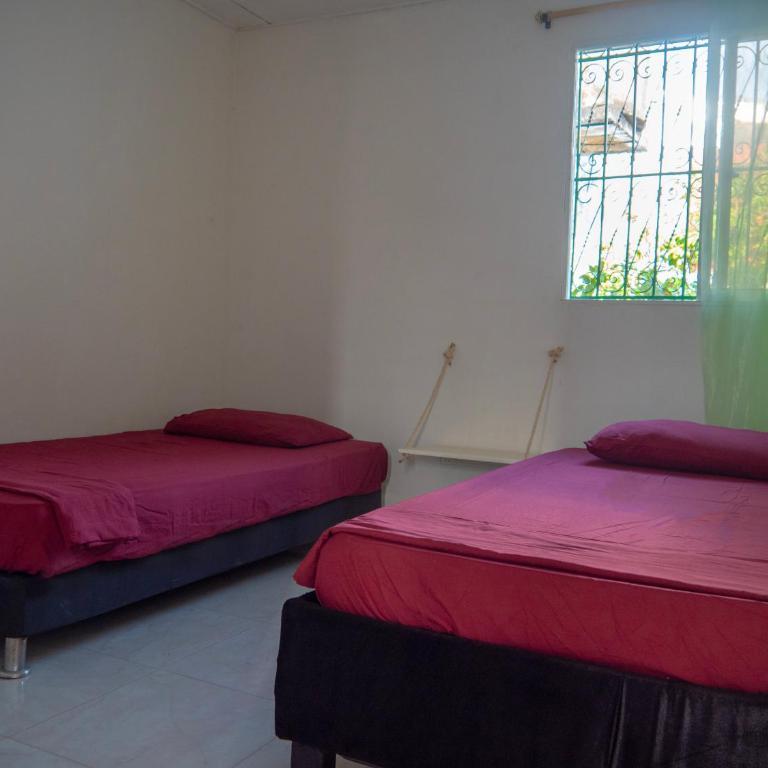 Lovely and close to airport, sea, and old town - Casa de 3 dormitorios - 11