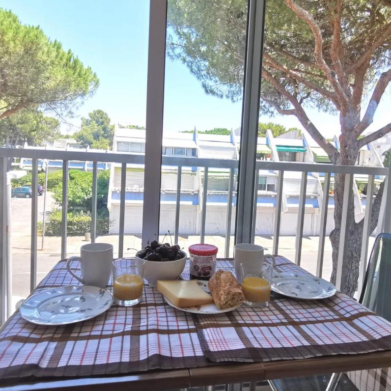 Studio - 2 double lits, clim, au calm, près du lac, golf - Appartement 1 Chambre - 1